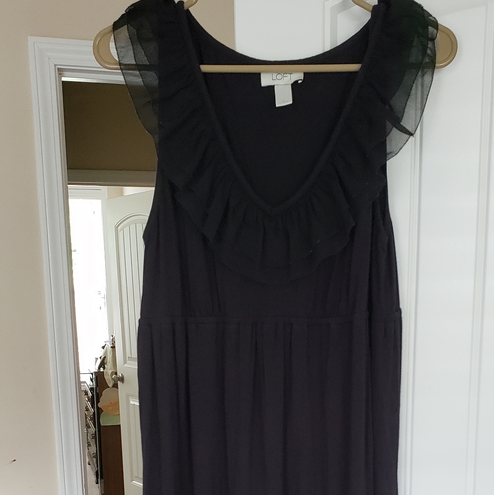 Dress - Picture 3 of 4